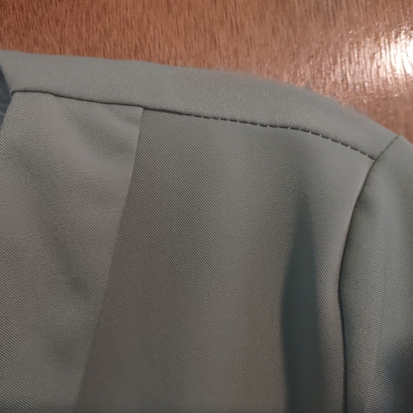 Ladies Blouse, Korean Brand "Colorful Feathers" Sage & White, size L  or S - Picture 7 of 10